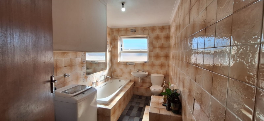 3 Bedroom Property for Sale in Lotus River Western Cape